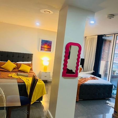 Cosy Luxurious Room In The Heart Of London Exterior foto